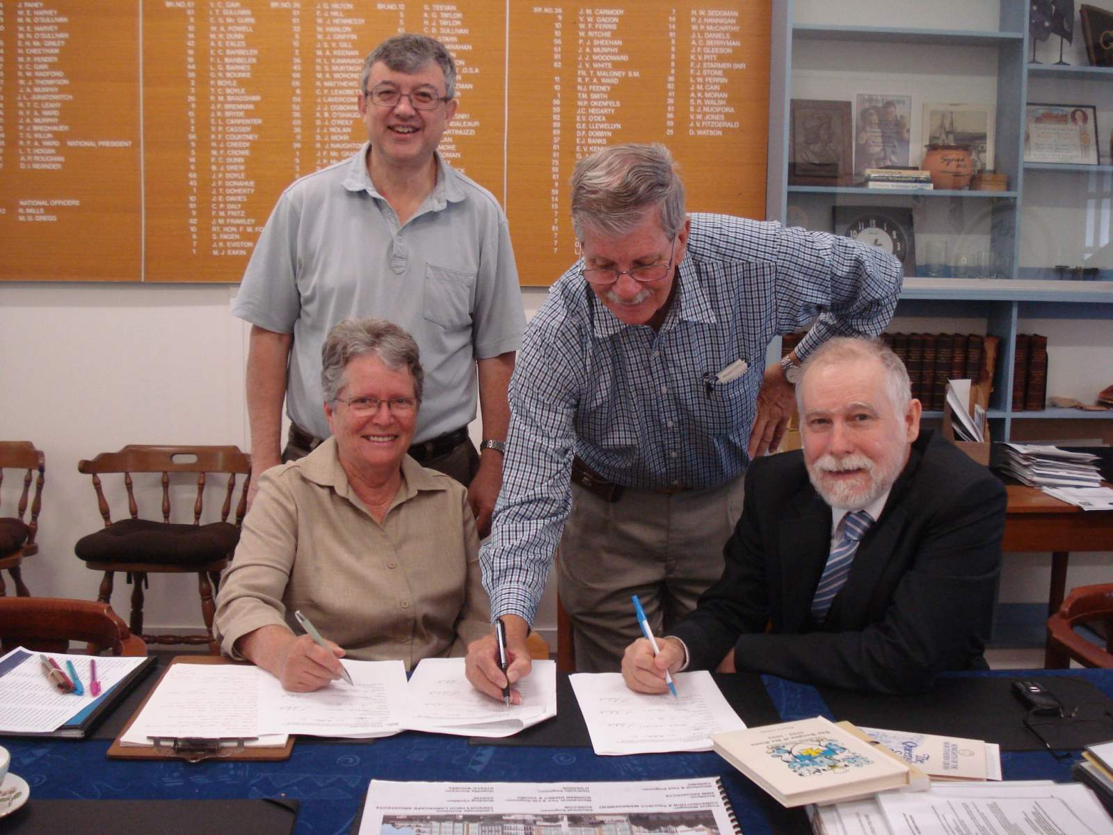 Signing the KSCQ Contract, October 2013